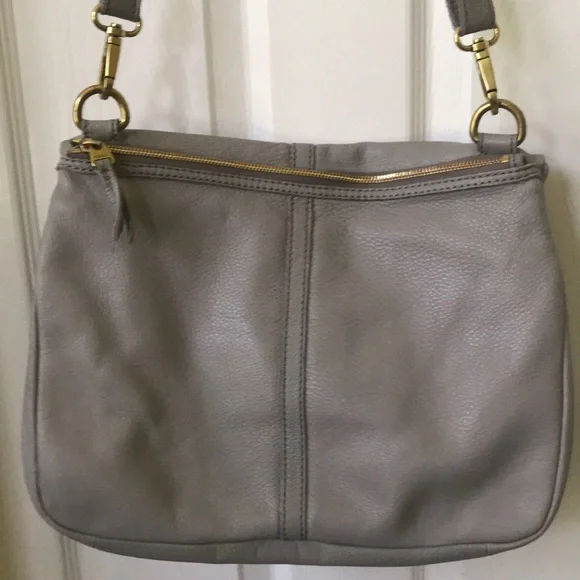 Fossil Leather handled crossbody - Picture 5 of 14